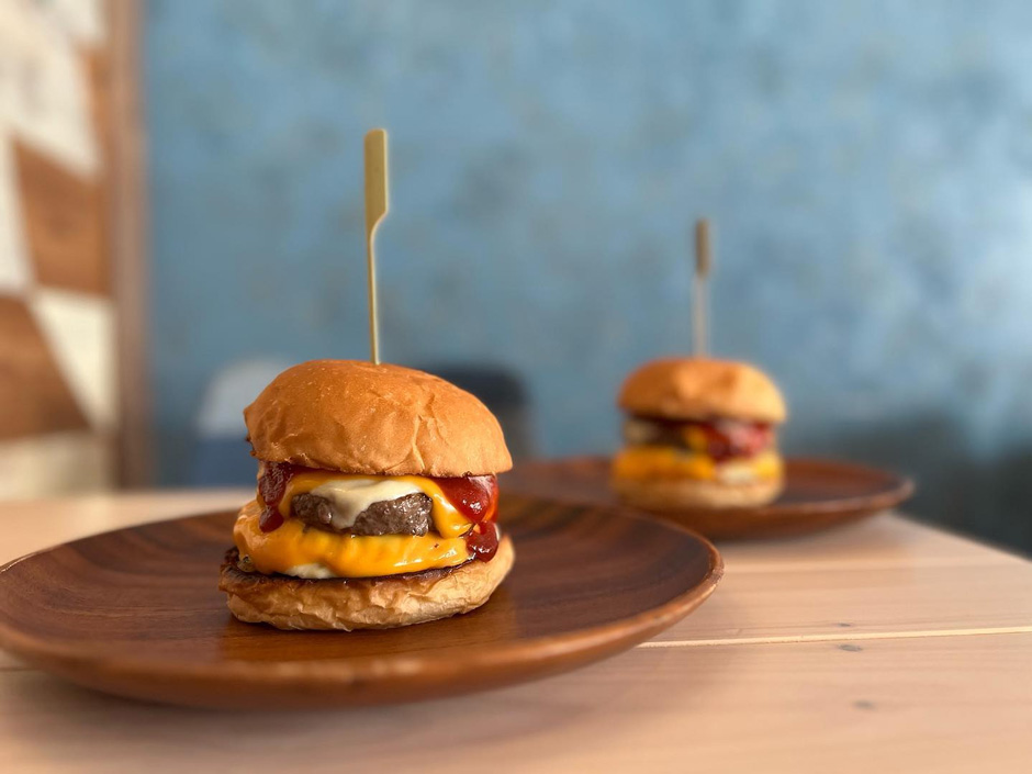 SUNDAYS 宮古島店宮古島市 ハンバーガー