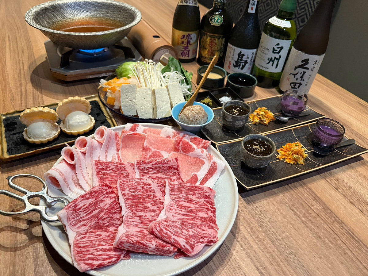 金アグーと沖縄特選和牛のしゃぶしゃぶコース